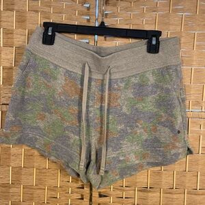 Prana Camo Knit Drawstring Shorts - Green/Tan/Gray